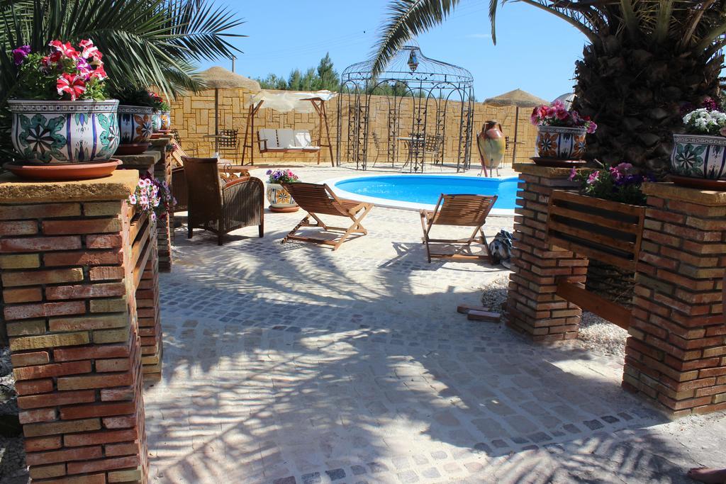 Agriturismo Reggia Saracena Αγκριτζέντο Εξωτερικό φωτογραφία