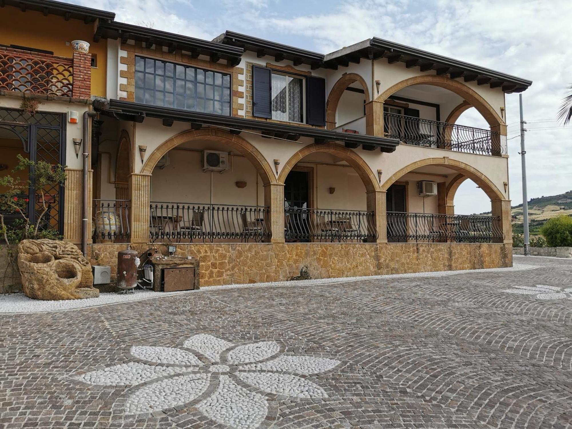 Agriturismo Reggia Saracena Αγκριτζέντο Εξωτερικό φωτογραφία
