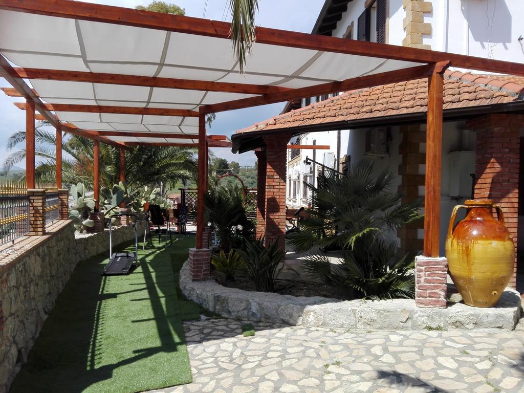 Agriturismo Reggia Saracena Αγκριτζέντο Εξωτερικό φωτογραφία