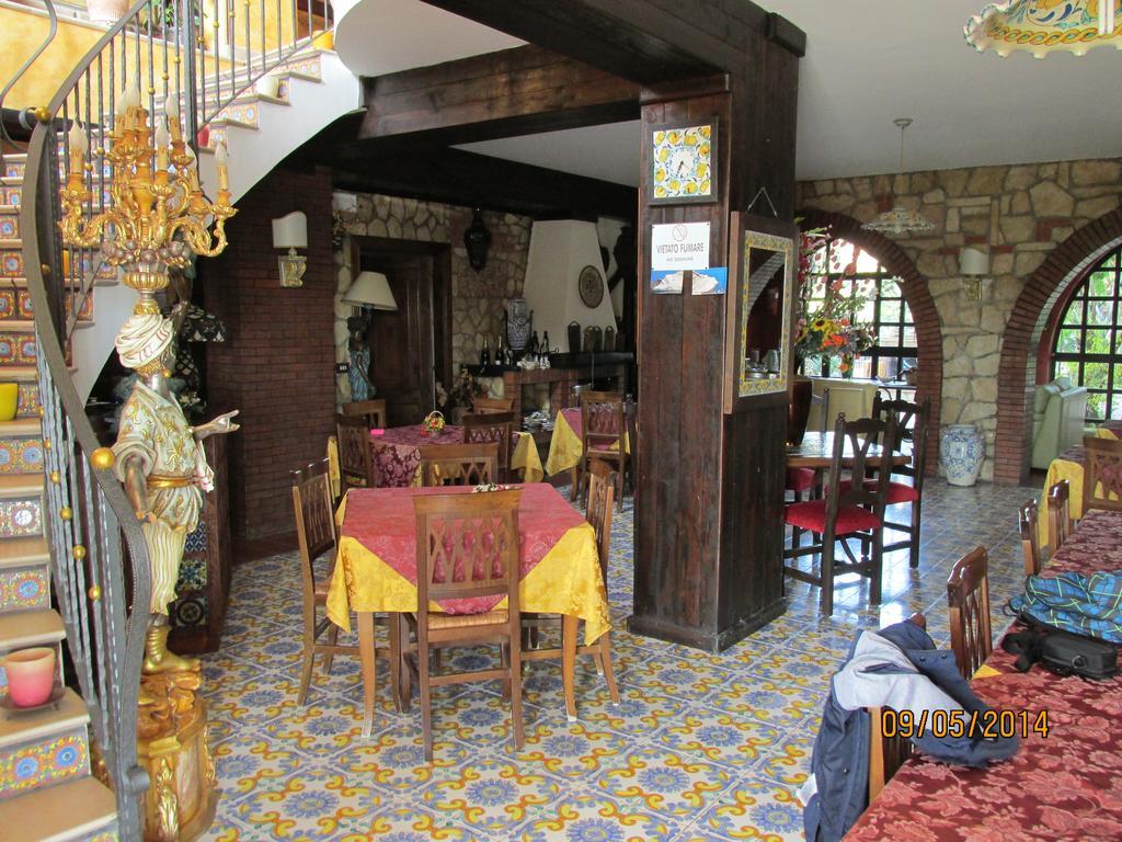 Agriturismo Reggia Saracena Αγκριτζέντο Εξωτερικό φωτογραφία