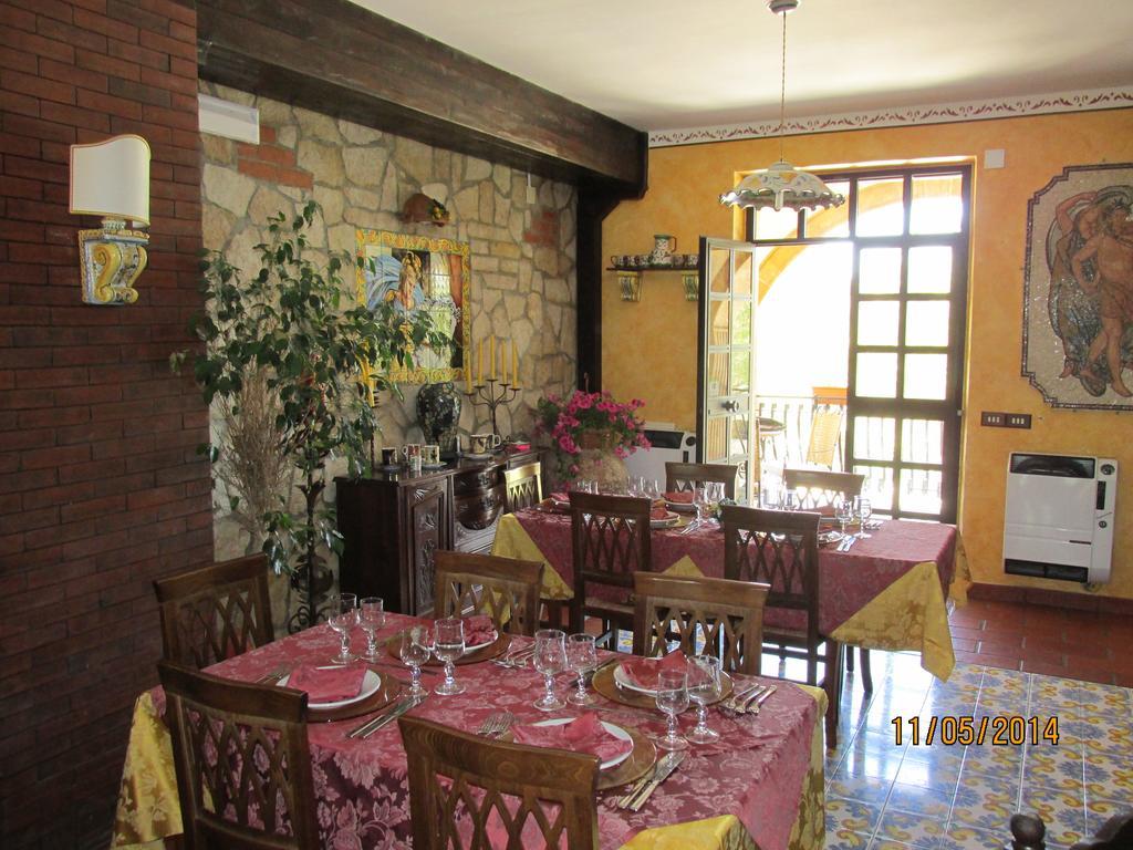 Agriturismo Reggia Saracena Αγκριτζέντο Εξωτερικό φωτογραφία