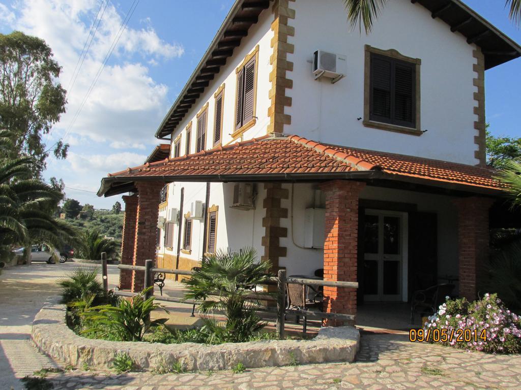 Agriturismo Reggia Saracena Αγκριτζέντο Εξωτερικό φωτογραφία