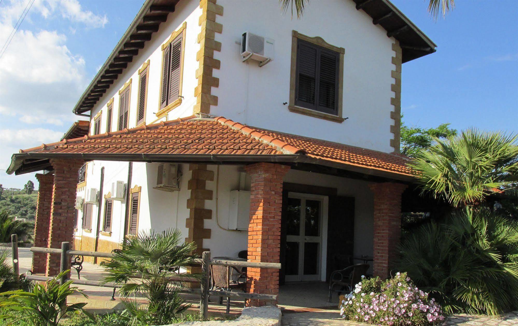 Agriturismo Reggia Saracena Αγκριτζέντο Εξωτερικό φωτογραφία