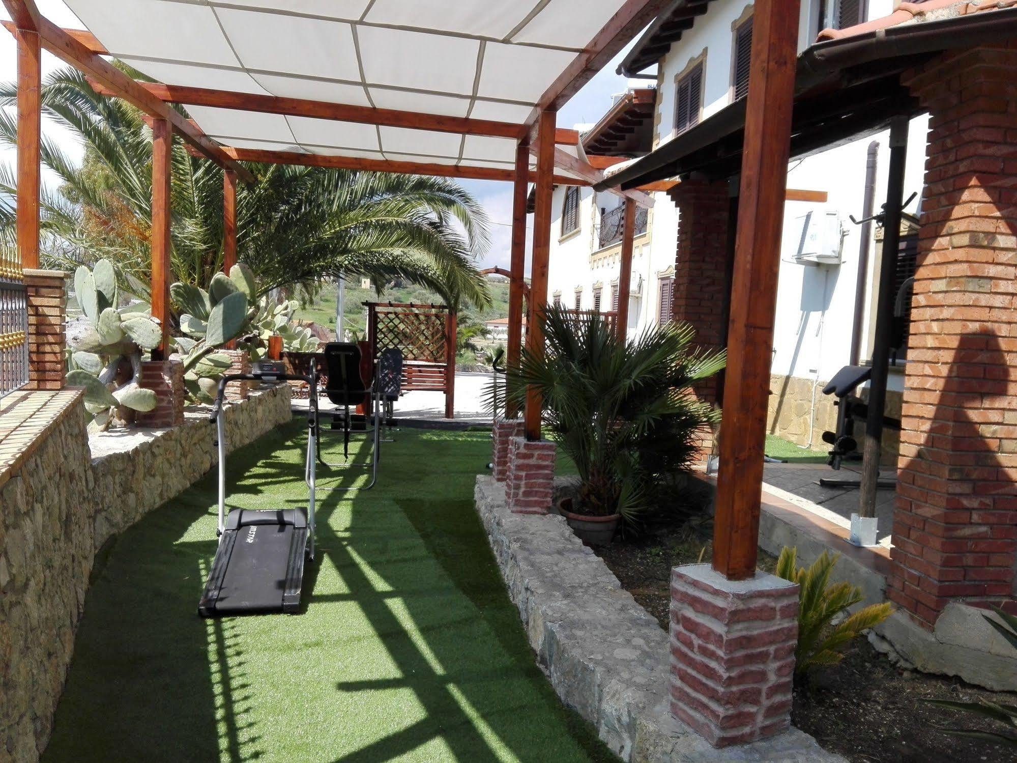 Agriturismo Reggia Saracena Αγκριτζέντο Εξωτερικό φωτογραφία