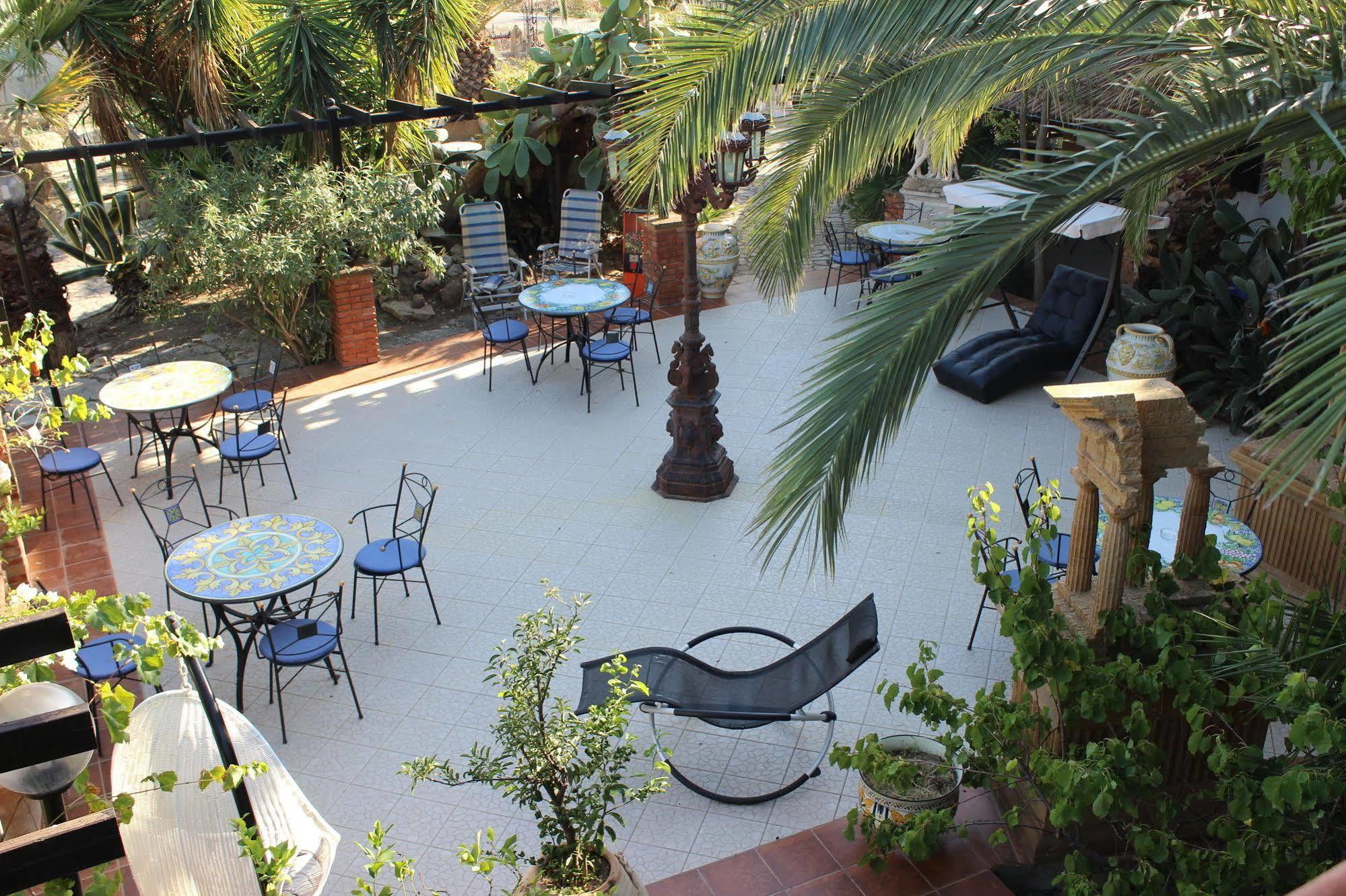 Agriturismo Reggia Saracena Αγκριτζέντο Εξωτερικό φωτογραφία