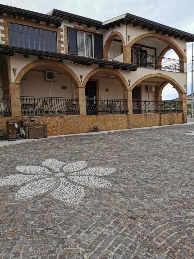 Agriturismo Reggia Saracena Αγκριτζέντο Εξωτερικό φωτογραφία
